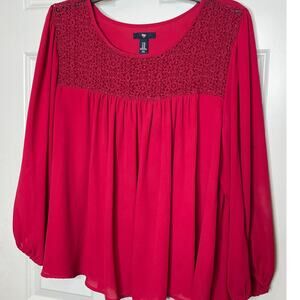 Gap Red Flowy Shirt XL Lace Crochet Detailing at‎ the Neck